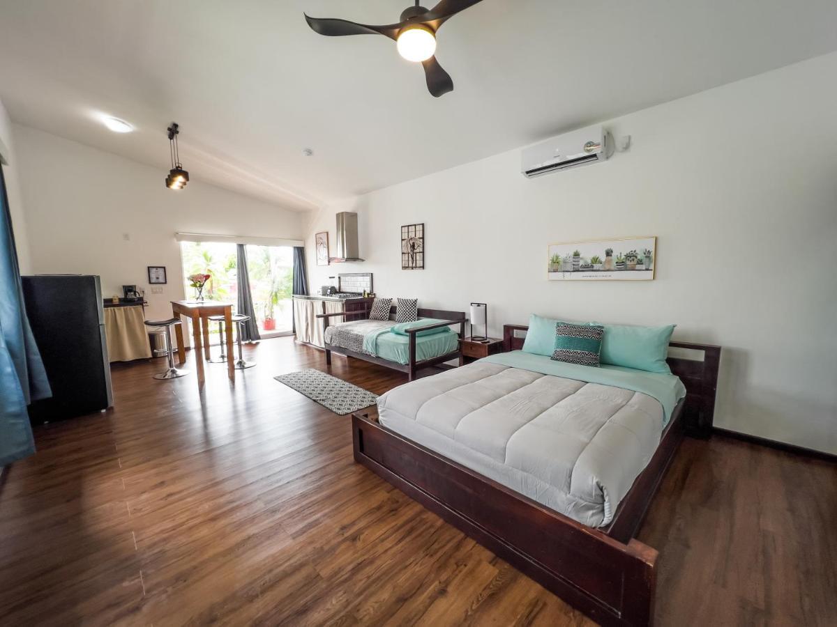 Chango'S Apartments โบกัสทาวน์ ภายนอก รูปภาพ