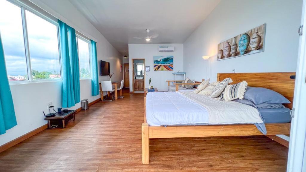 Chango'S Apartments โบกัสทาวน์ ภายนอก รูปภาพ
